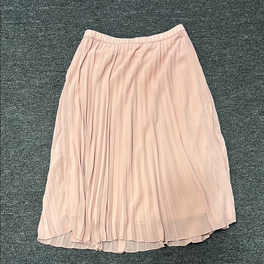 H&M Pink Pleated Midi Skirt